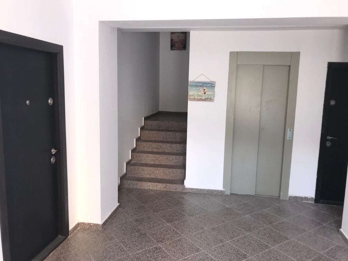 Labirint Apartament Constanţa Exteriör bild